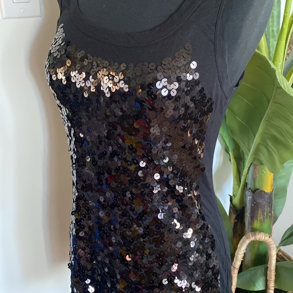 Lola & Coco by La Senza Sequin Tunic Top - Picture 5 of 8